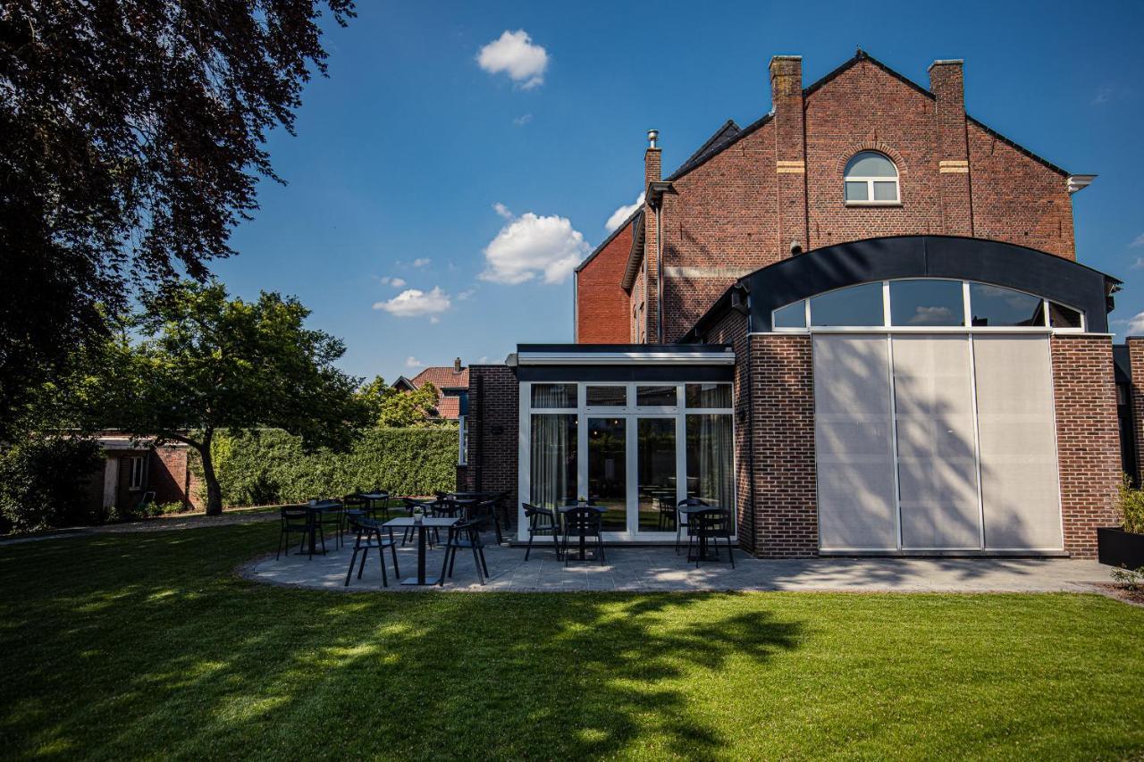 Burgemeesterhuys Beringen Exterior foto